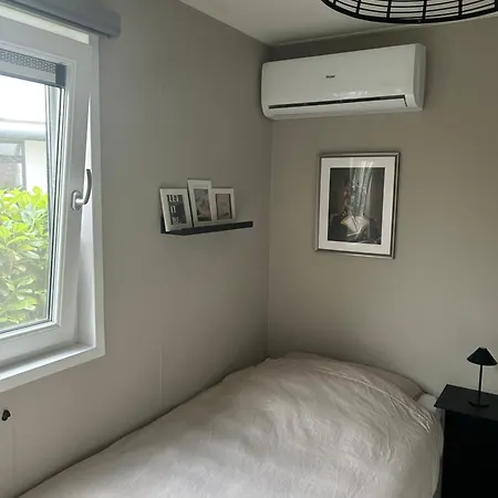 Moderne Met Hottub Vakantiepark Lathum