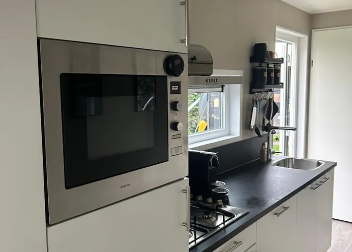 Vakantiepark Moderne Met Hottub Lathum