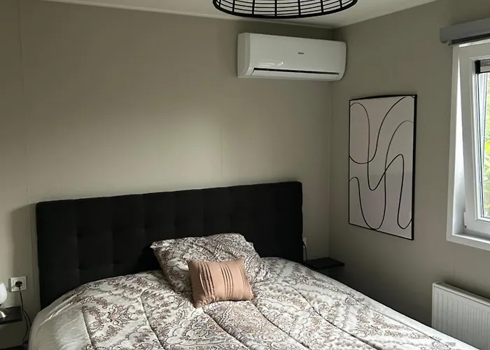 Holiday park Moderne Met Hottub *